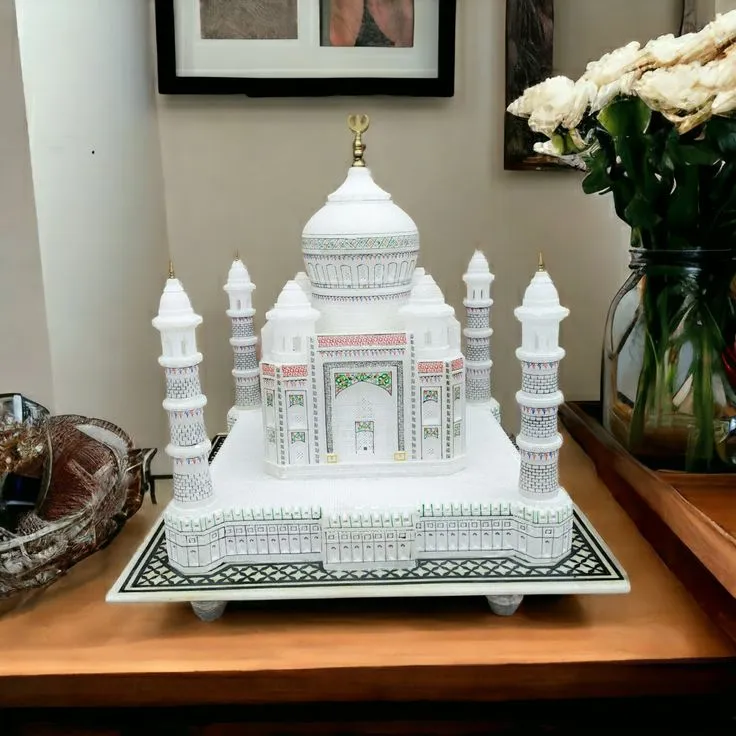 Marble Taj Mahal model (6 Inch)